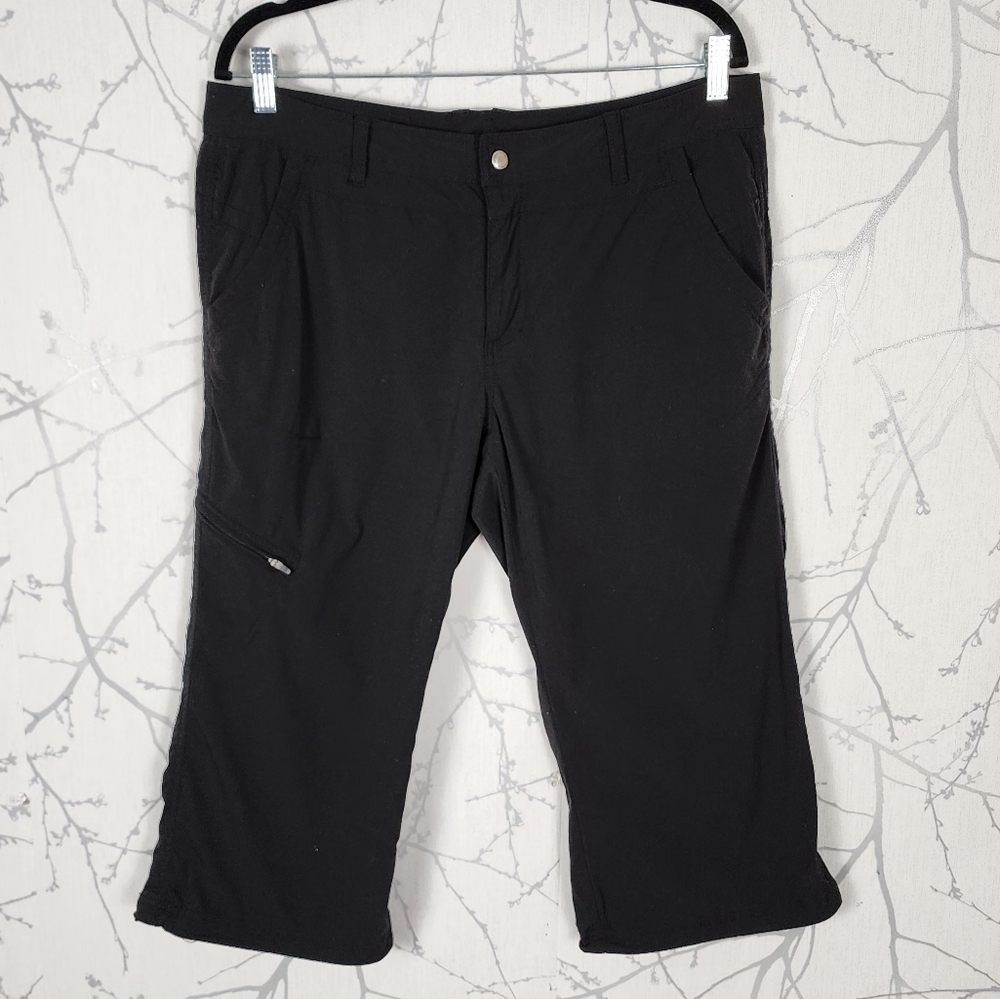 Eddie Bauer Black Nylon Stretch Mid Rise Capri Pants